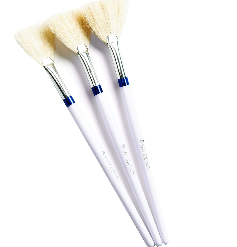 NU Skin Fan Lift Brush (3/pkg)