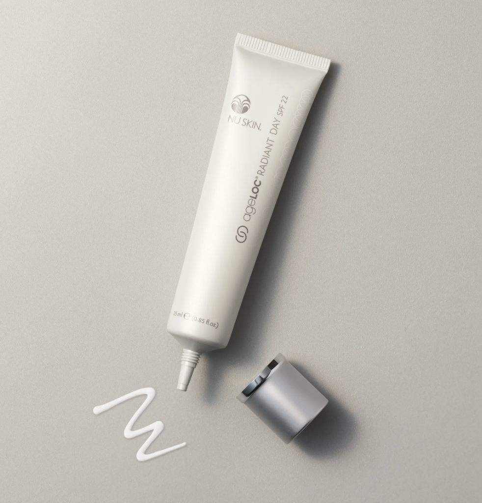 NU Skin ageLOC Radiant Day SPF 22